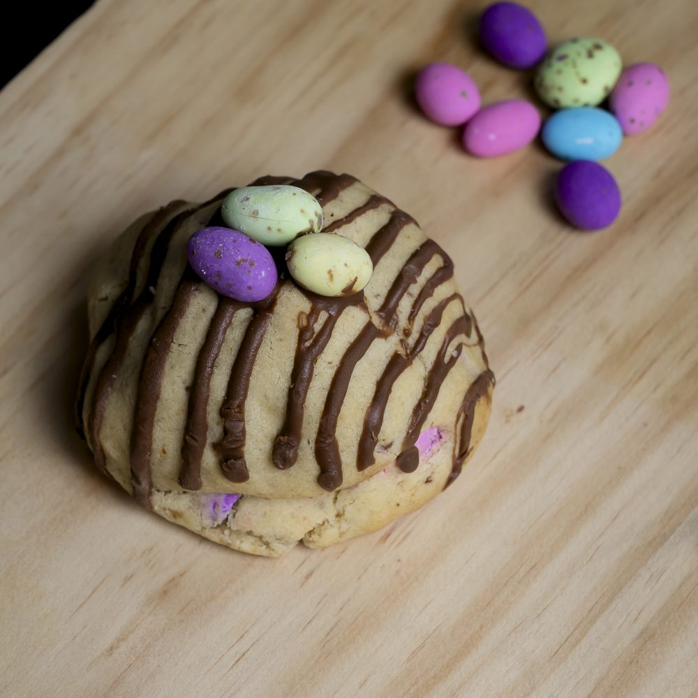 Speckled Egg Easter Cookie